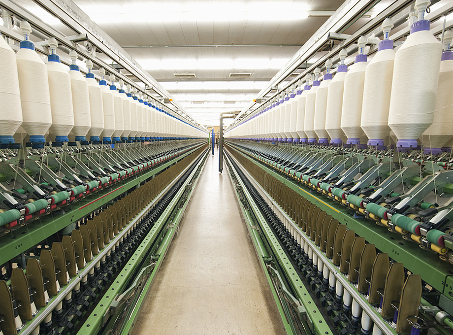 สิ่งทอและเส้นใยเบา