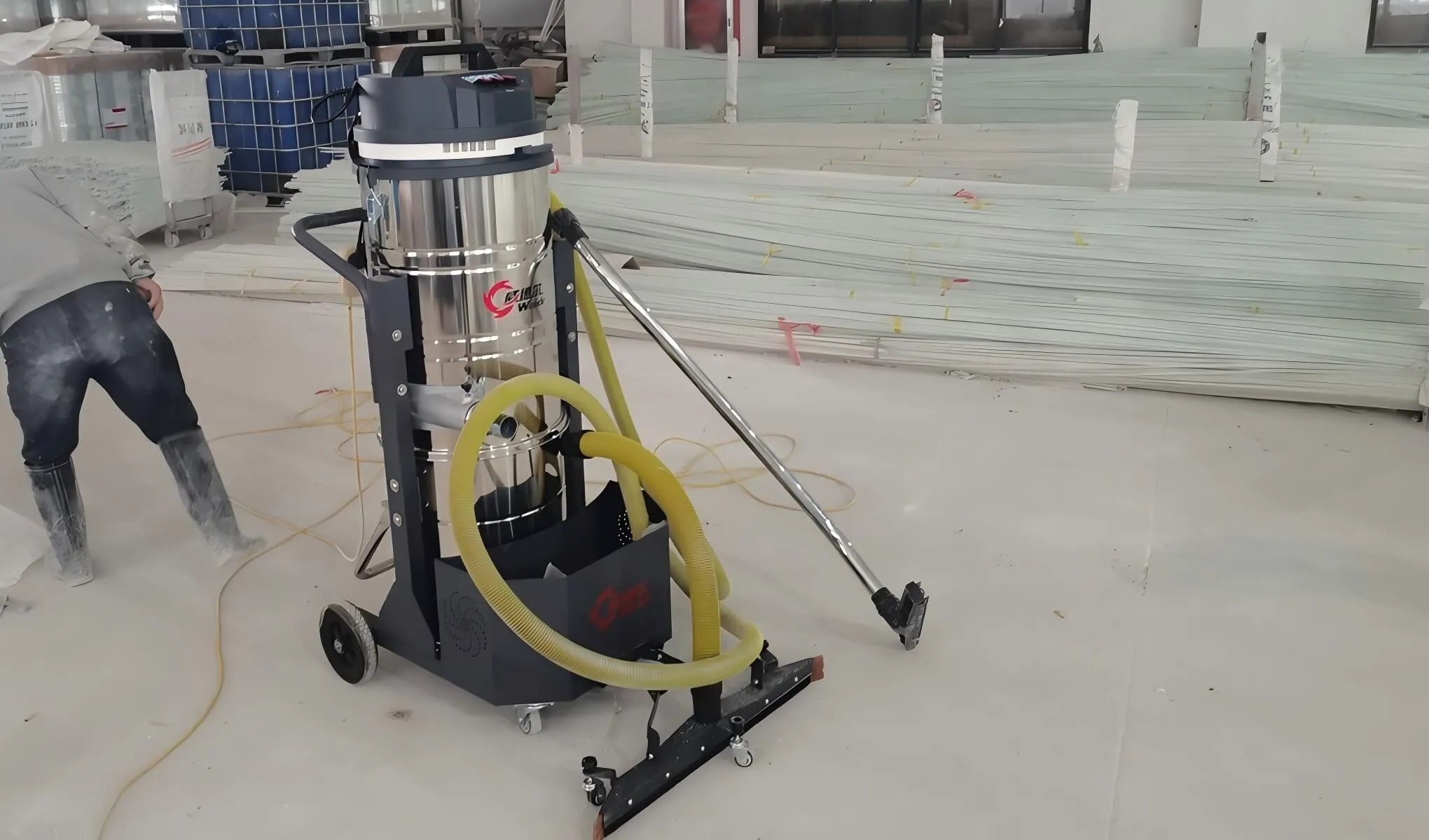 ทำความสะอาดพื้นพืช